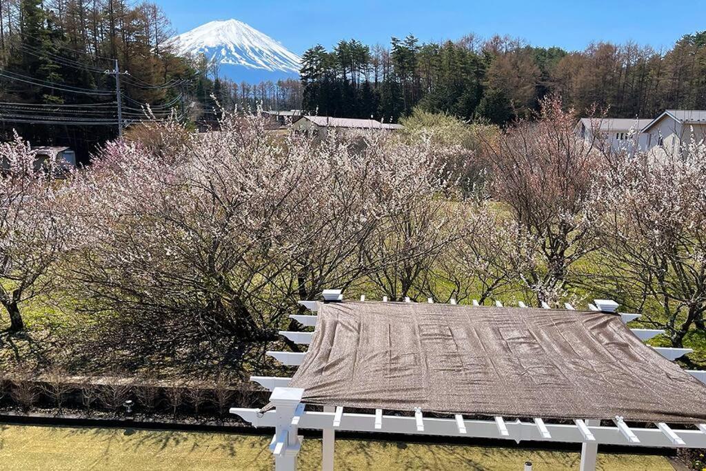 Mt. Fuji Kokoワンちゃんokの新築貸別荘 Fujikawaguchiko Esterno foto